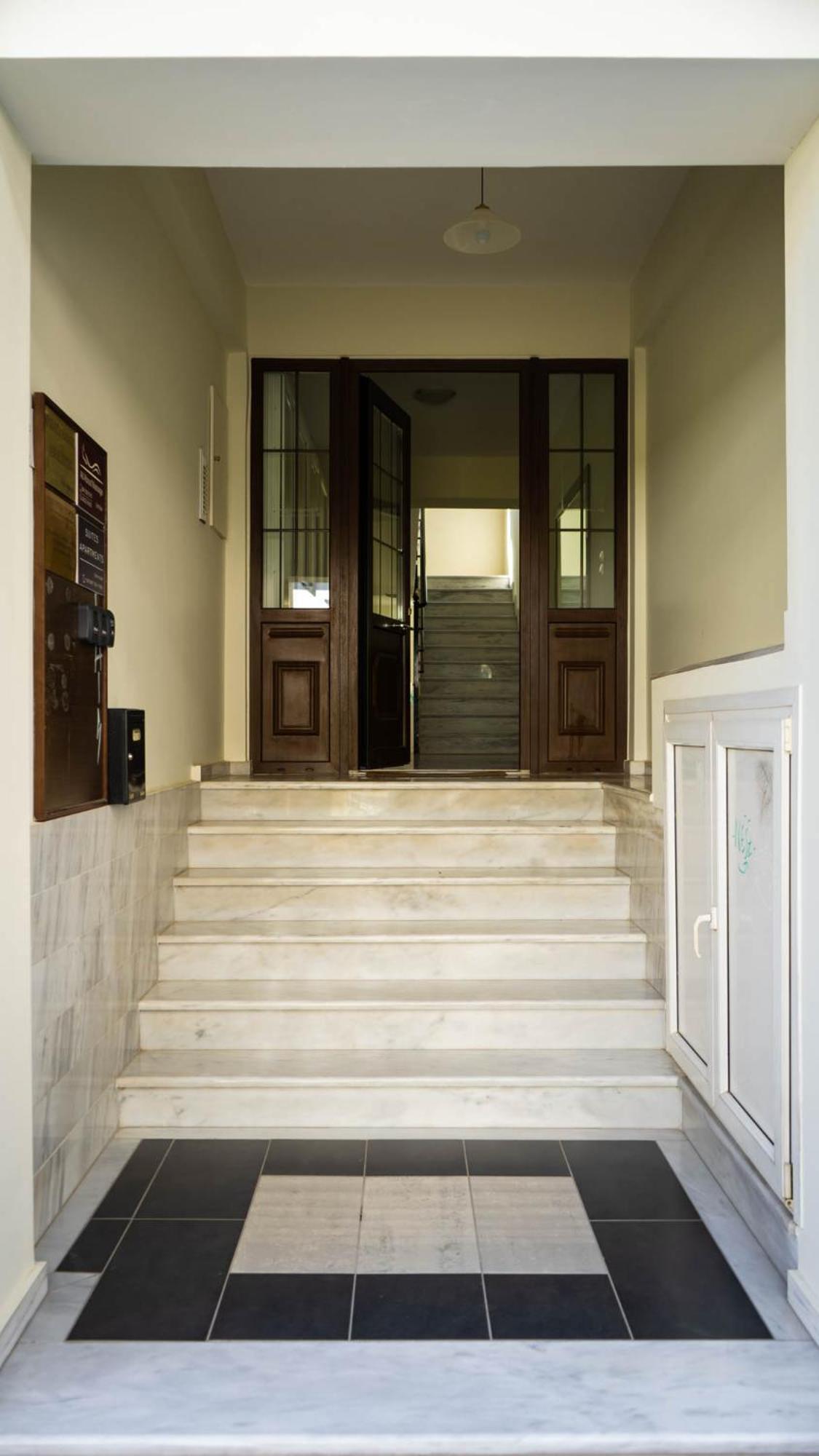 Oriente Suite Apartment Kalampáka Buitenkant foto